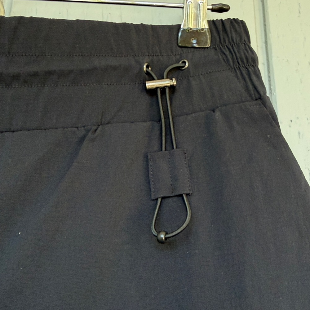 HALARA women's Classic Black athleisure cinch waist drawstring Pants new NWT - Picture 7 of 13